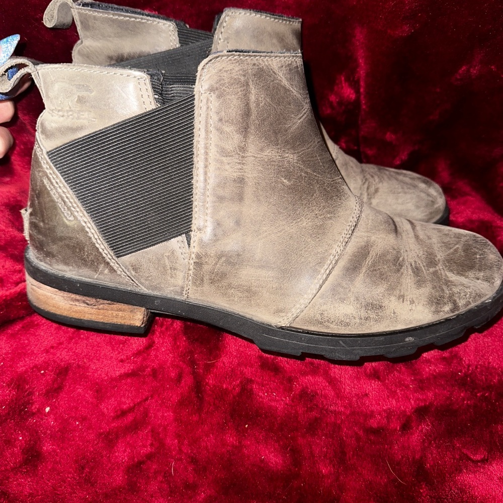 SOREL Emelie H2O Chelsea Boot